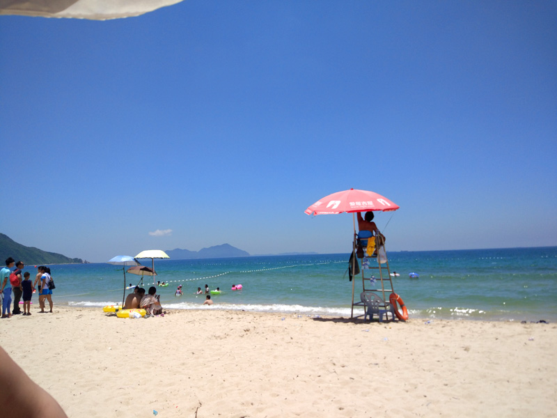西冲海滩